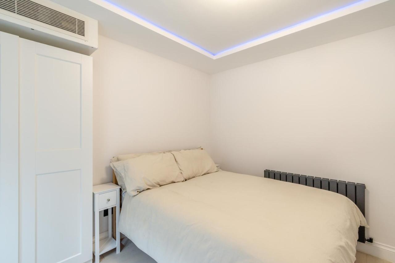 Modern Garden Flat With Private Parking Daire Londra Dış mekan fotoğraf